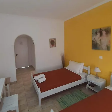 Apartment Dimitris Messongi Mesongí